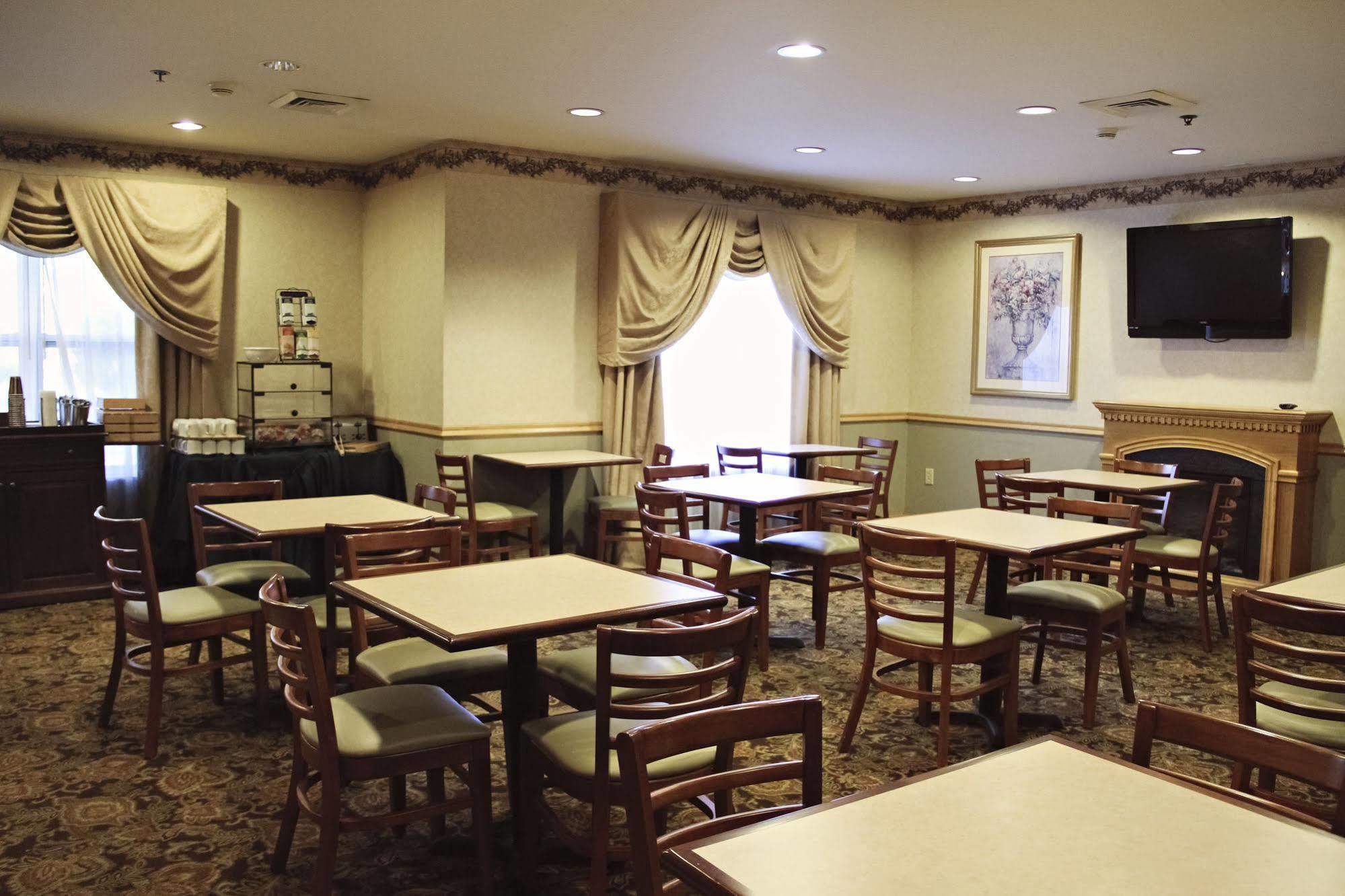Country Inn & Suites By Radisson, Frackville Mount Pleasant Exterior foto